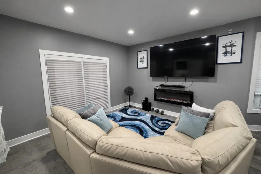 1220 Park Avenue, Chicago Heights, IL 60411 - #2