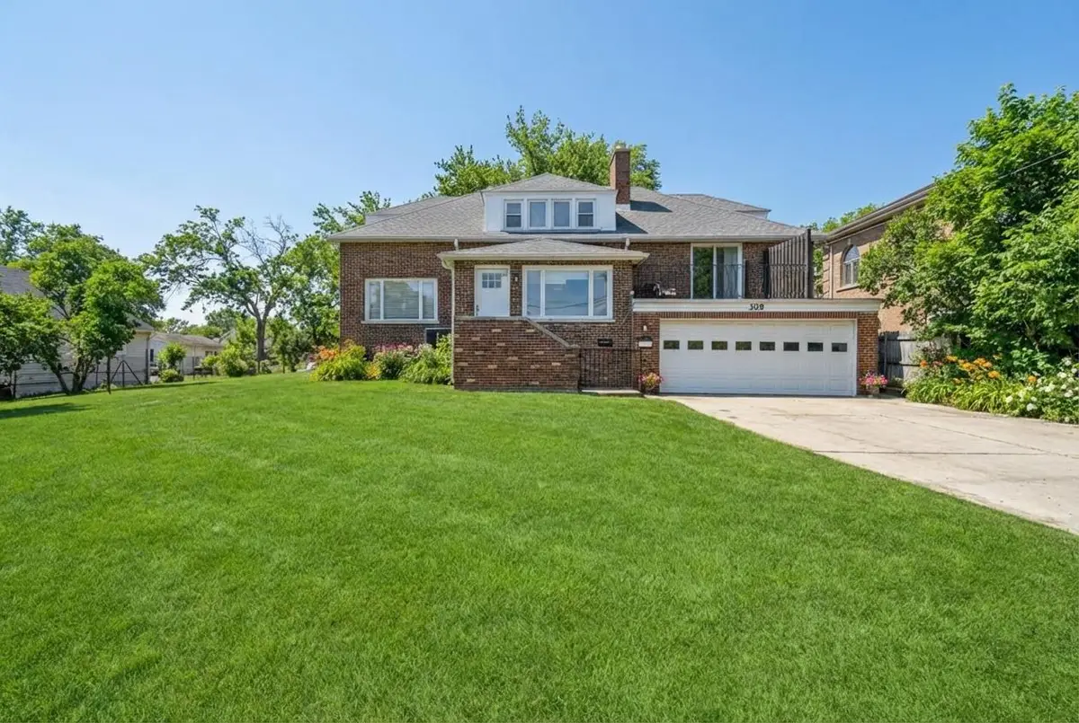 308 Washington Avenue, Highwood, IL 60040 - #1