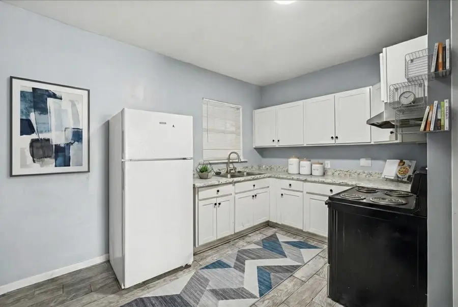 308 Washington Avenue, Highwood, IL 60040 - #3