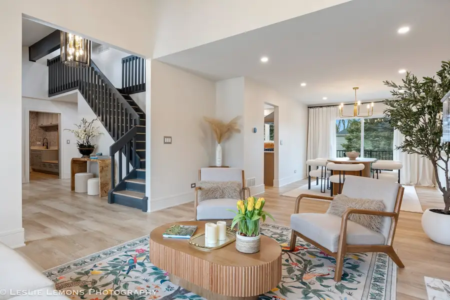 541 Braemar Avenue, Naperville, IL 60563 - #3