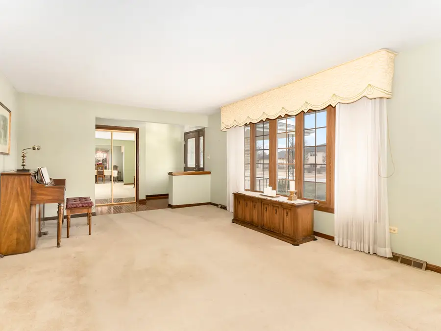 7601 Sycamore Drive, Orland Park, IL 60462 - #3