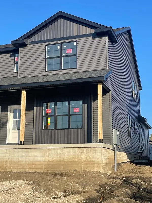 1527 Belclare Road, Normal, IL 61761