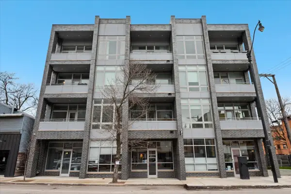 3024 W Armitage Avenue #3, Chicago, IL 60647