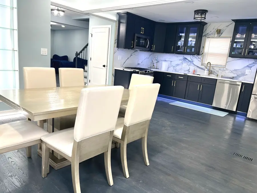 7125 S Hamlin Avenue, Chicago, IL 60629 - #3