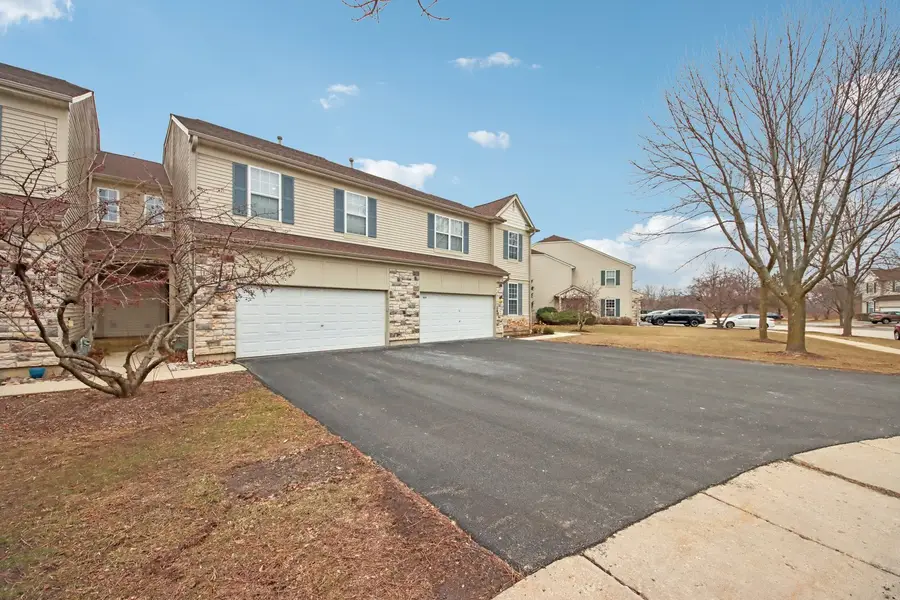 831 Amelia Court, Grayslake, IL 60030 - #2