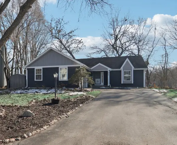 4213 Hale Lane, Island Lake, IL 60042