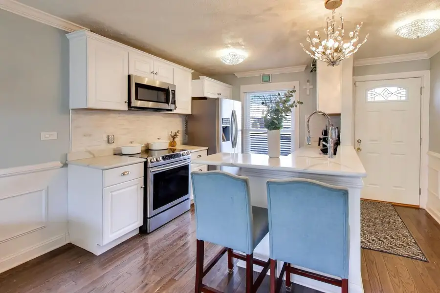 116 Raintree Court, Aurora, IL 60504 - #3