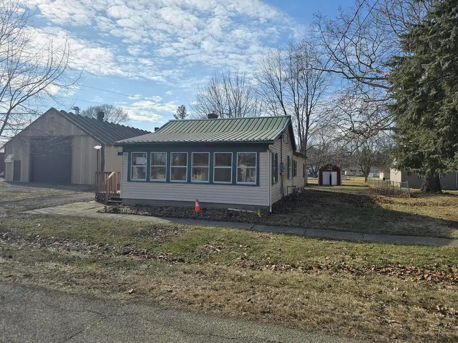 204 N Pecatonica Street, Winnebago, IL 61088 - #2