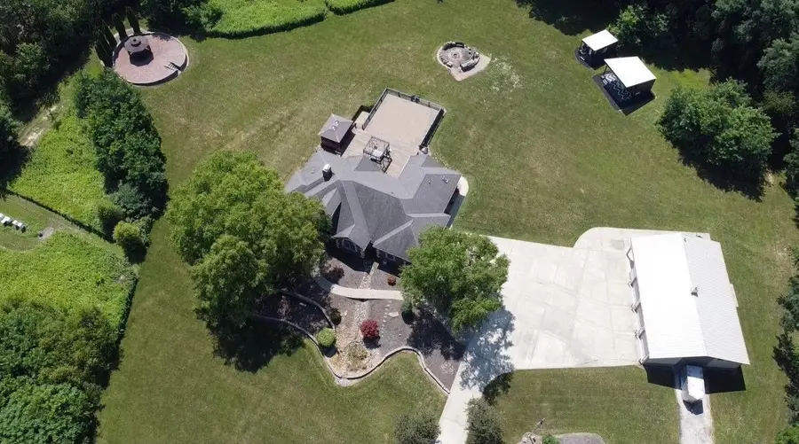 8855 E 93rd Avenue, Crown Point, IN 46307 - #2