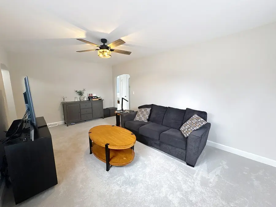 509 40th Street, East Moline, IL 61244 - #3