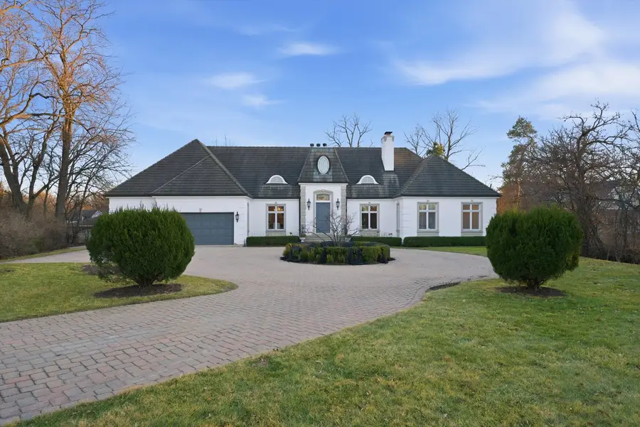 11361 W Plainfield Road, Indian Head Park, IL 60525 - #2