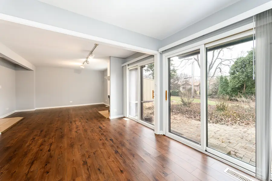 37 Briarwood Lane, Indian Head Park, IL 60525 - #2