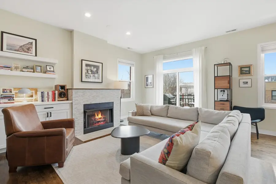 1222 N Wolcott Avenue #4N, Chicago, IL 60622 - #3