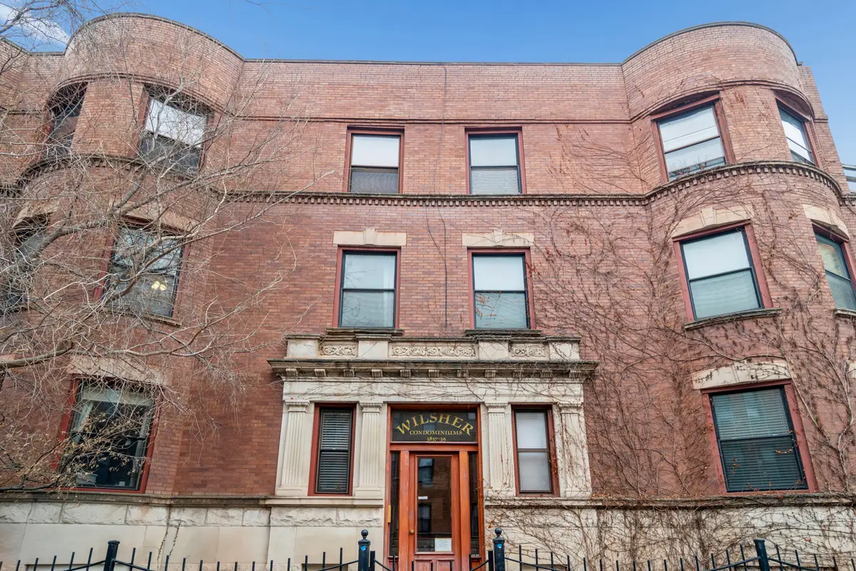 3839 N Wilton Avenue #2, Chicago, IL 60613 - #1