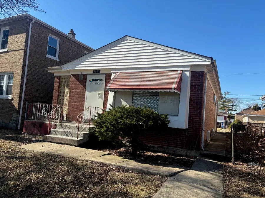 9118 S Wallace Street, Chicago, IL 60620 - #3