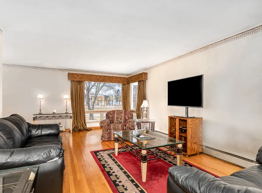 316 Sycamore Drive, Naperville, IL 60540 - #3