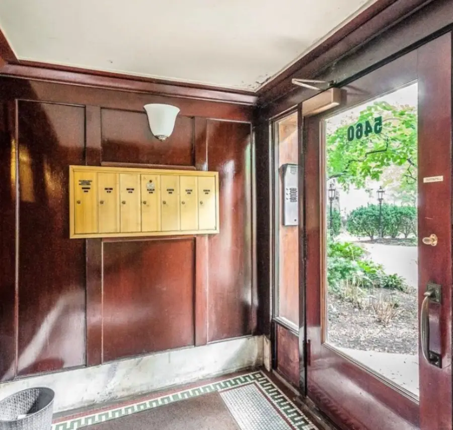 5470 S Woodlawn Avenue #1E, Chicago, IL 60615 - #3