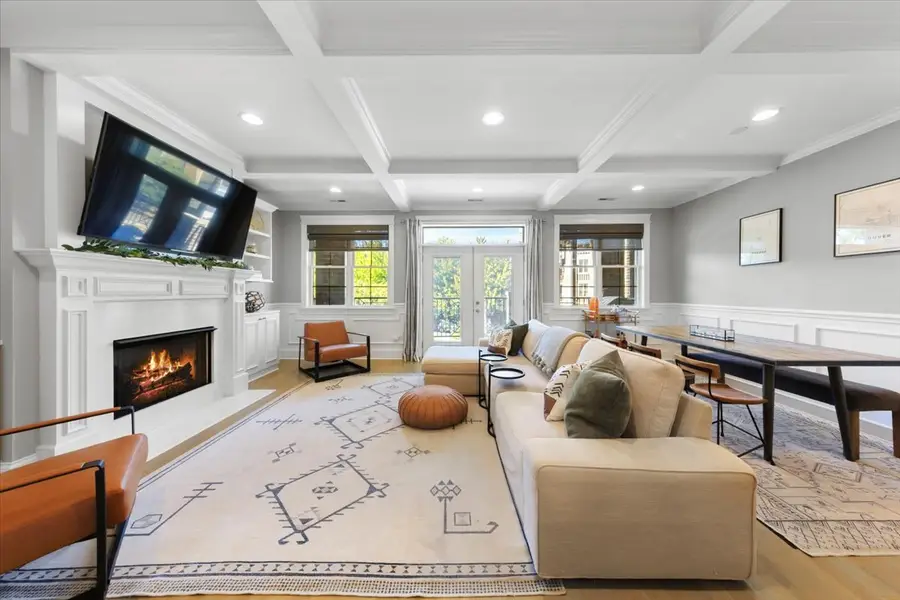 4357 N Lincoln Avenue #2, Chicago, IL 60618 - #3