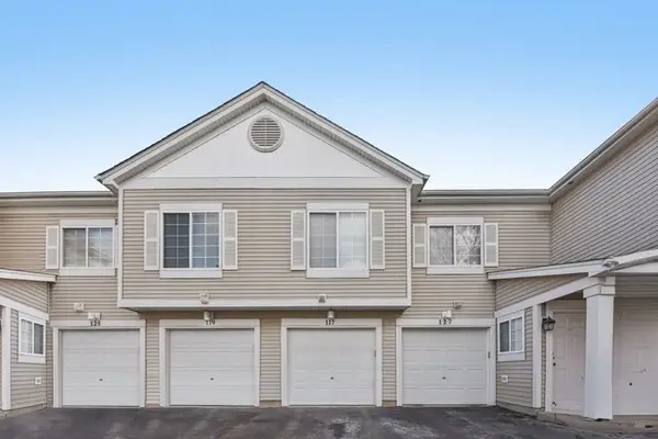 117 Braxton Lane, Aurora, IL 60504