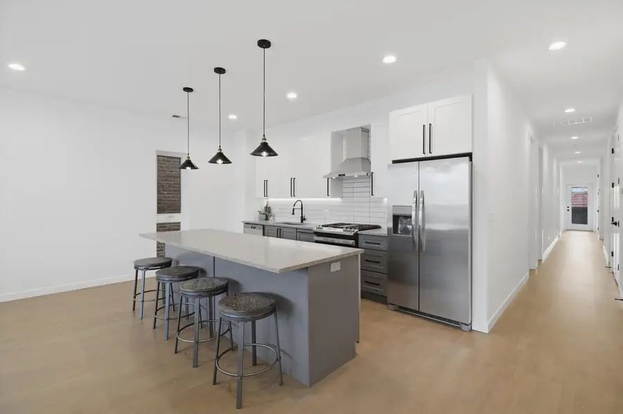 5824 N Lincoln Avenue #2S, Chicago, IL 60659 - #2