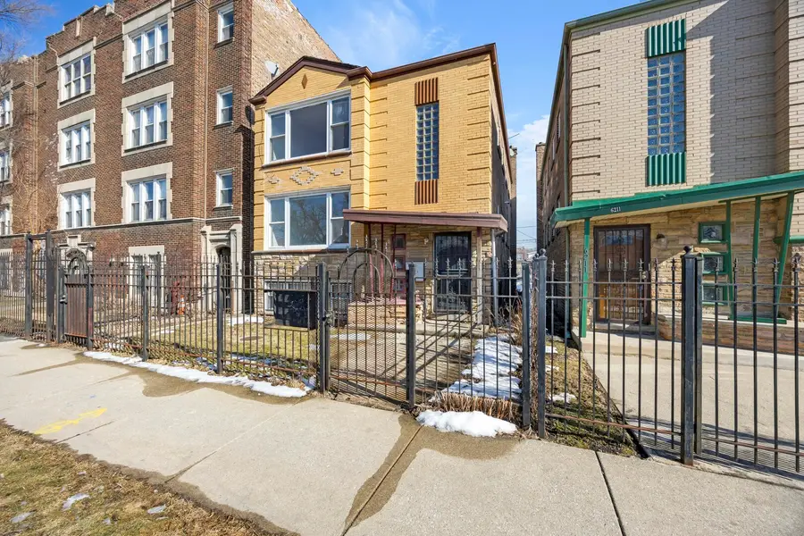 6209 S Seeley Avenue, Chicago, IL 60636 - #3