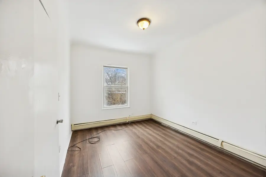 7126 S Saint Lawrence Avenue, Chicago, IL 60619 - #3