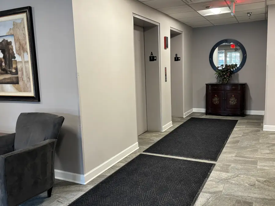 3303 Grove Avenue #310, Berwyn, IL 60402 - #3