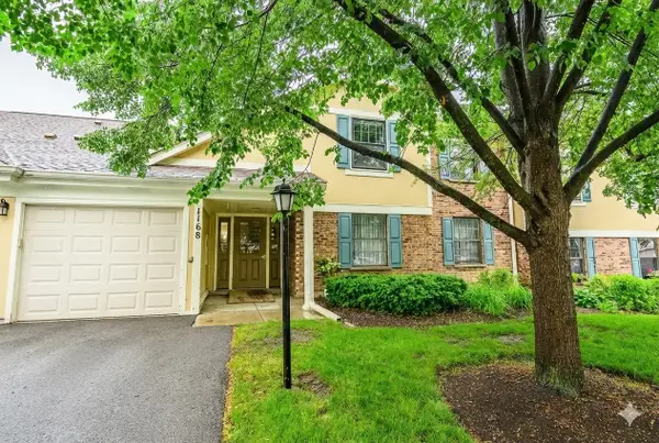 1168 Northbury Lane #B1, Wheeling, IL 60090