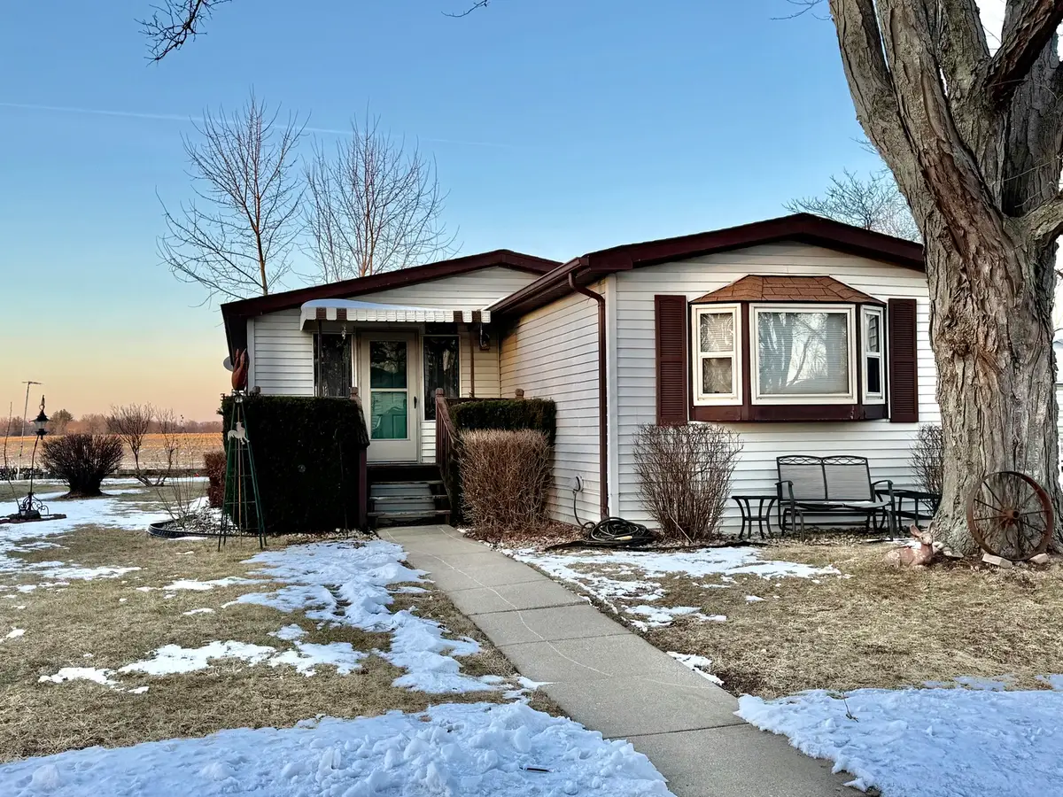 31 Poplar Drive, Sandwich, IL 60548 - #1