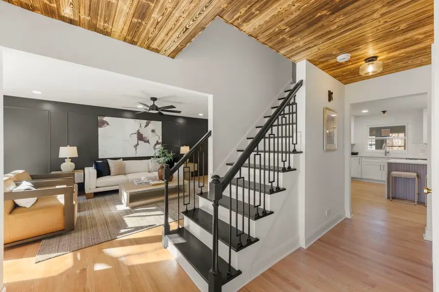 613 Zaininger Avenue, Naperville, IL 60563 - #3