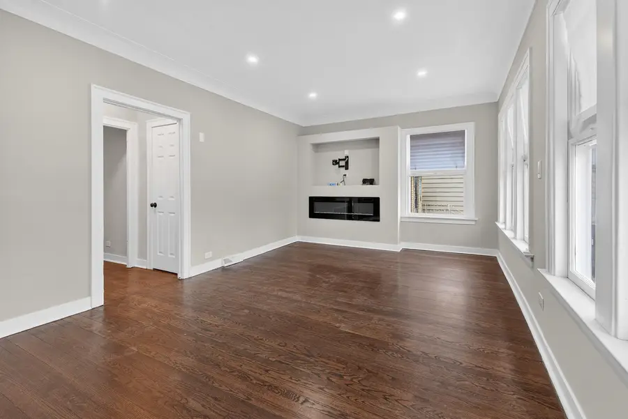 602 E 88th Place, Chicago, IL 60619 - #3