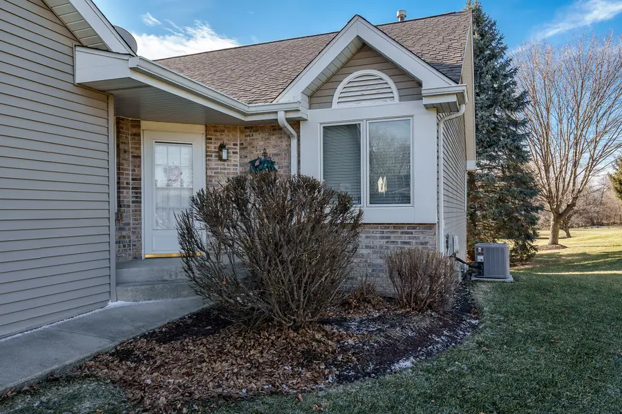 887 S Bell School Road, Rockford, IL 61108 - #3