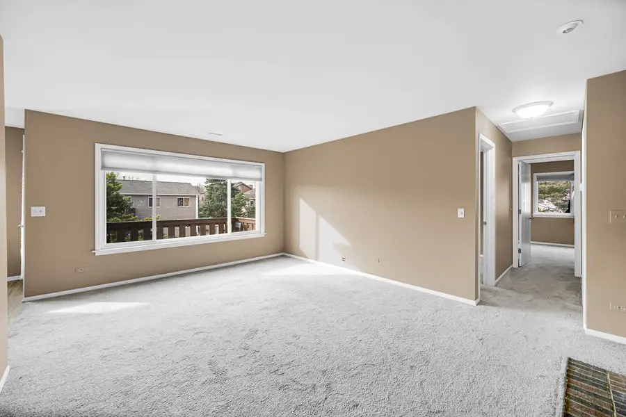 Address Withheld By Seller, Bartlett, IL 60103 - #3