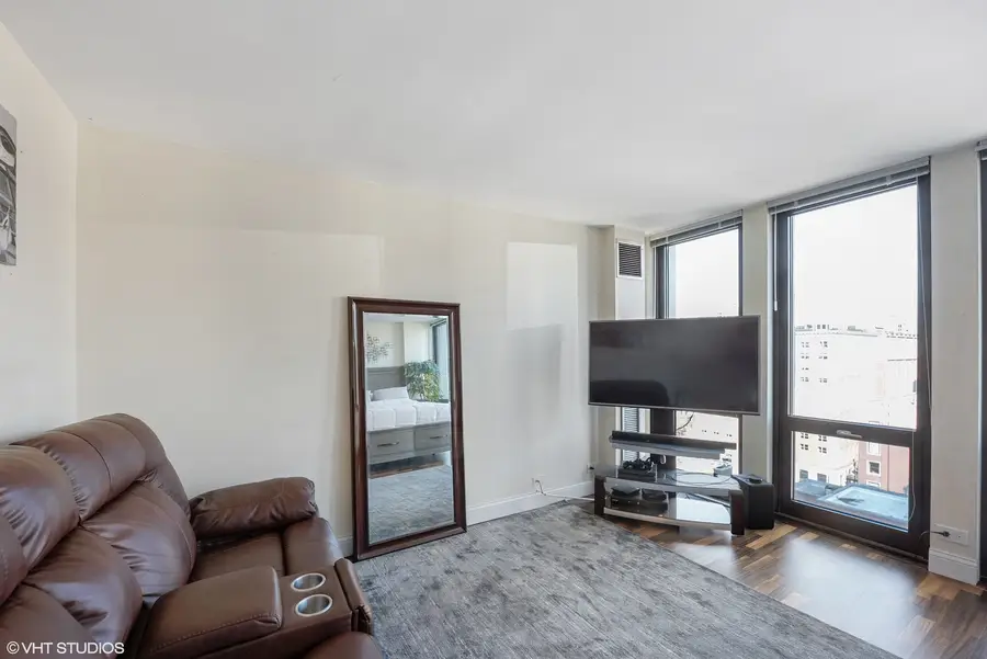 1 E Scott Street #1501, Chicago, IL 60610 - #3