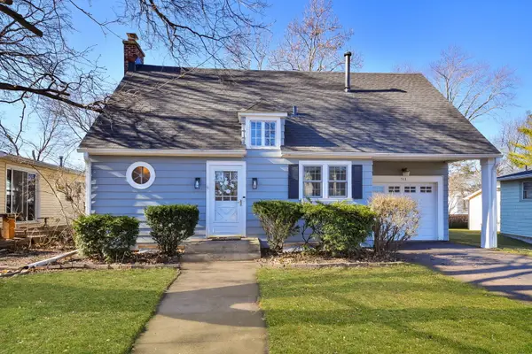 513 S 13th Avenue, St. Charles, IL 60174