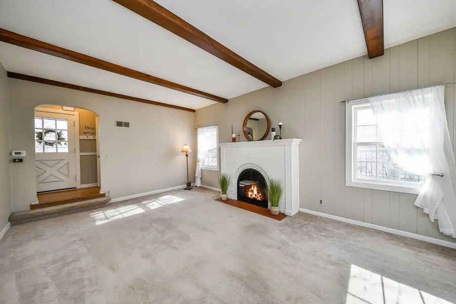 513 S 13th Avenue, Saint Charles, IL 60174 - #2