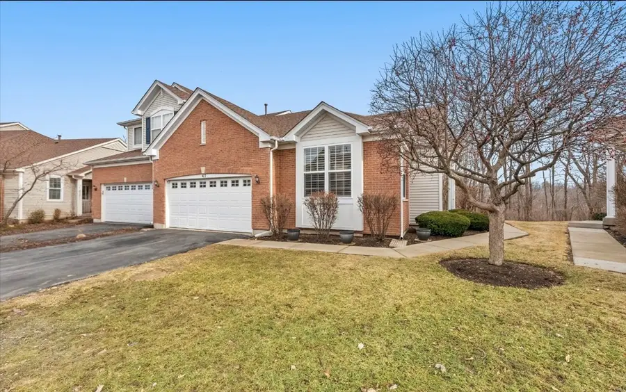 47 Regent Drive, Gilberts, IL 60136 - #2