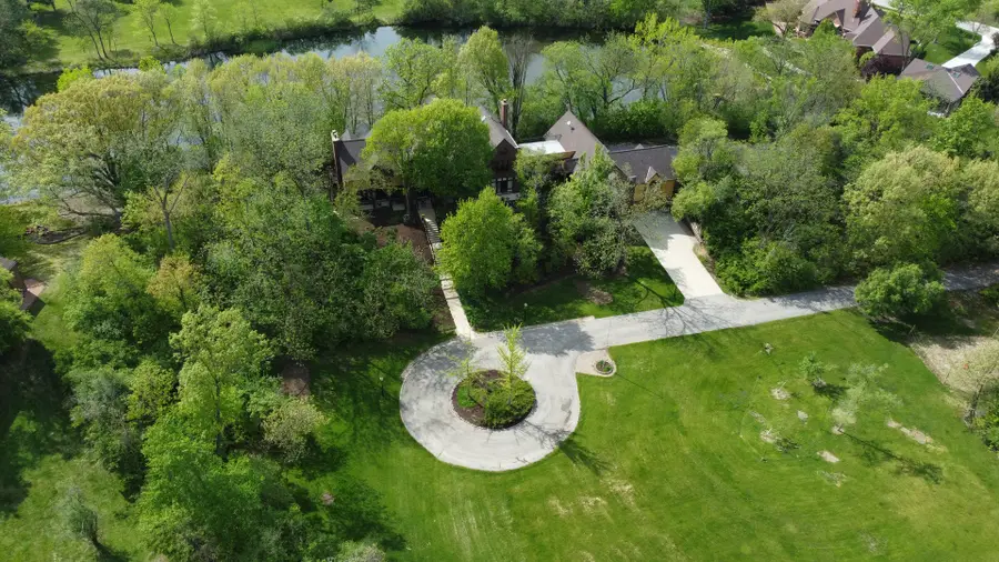 8425 Hickory Court, Burr Ridge, IL 60527 - #3