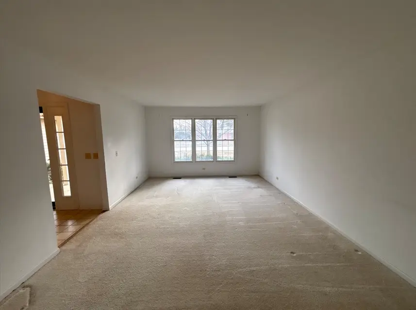 182 Montclair Road, Vernon Hills, IL 60061 - #2