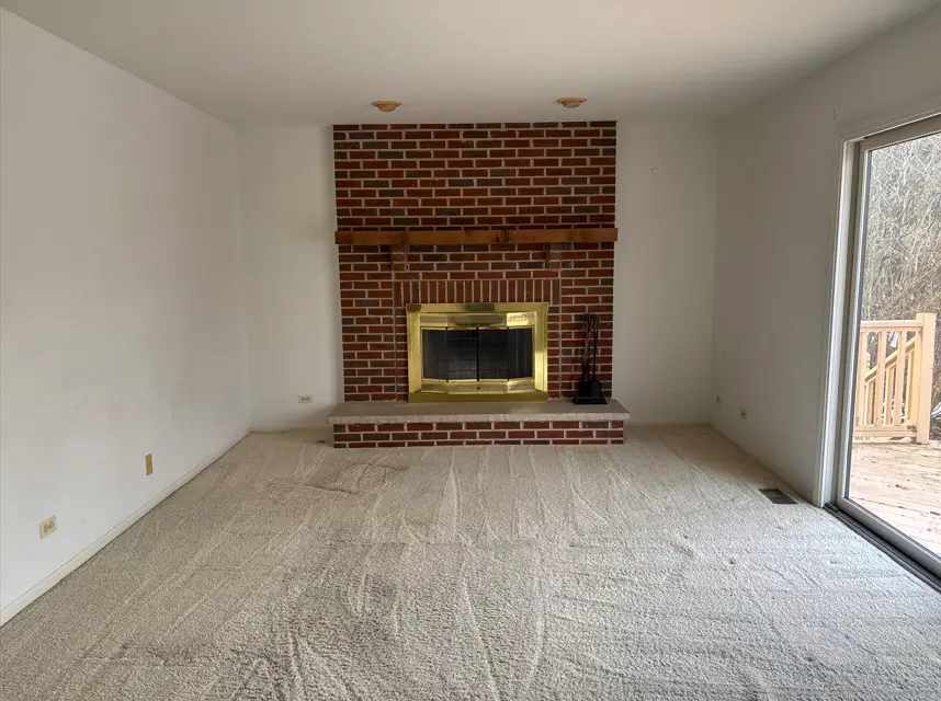 182 Montclair Road, Vernon Hills, IL 60061 - #3