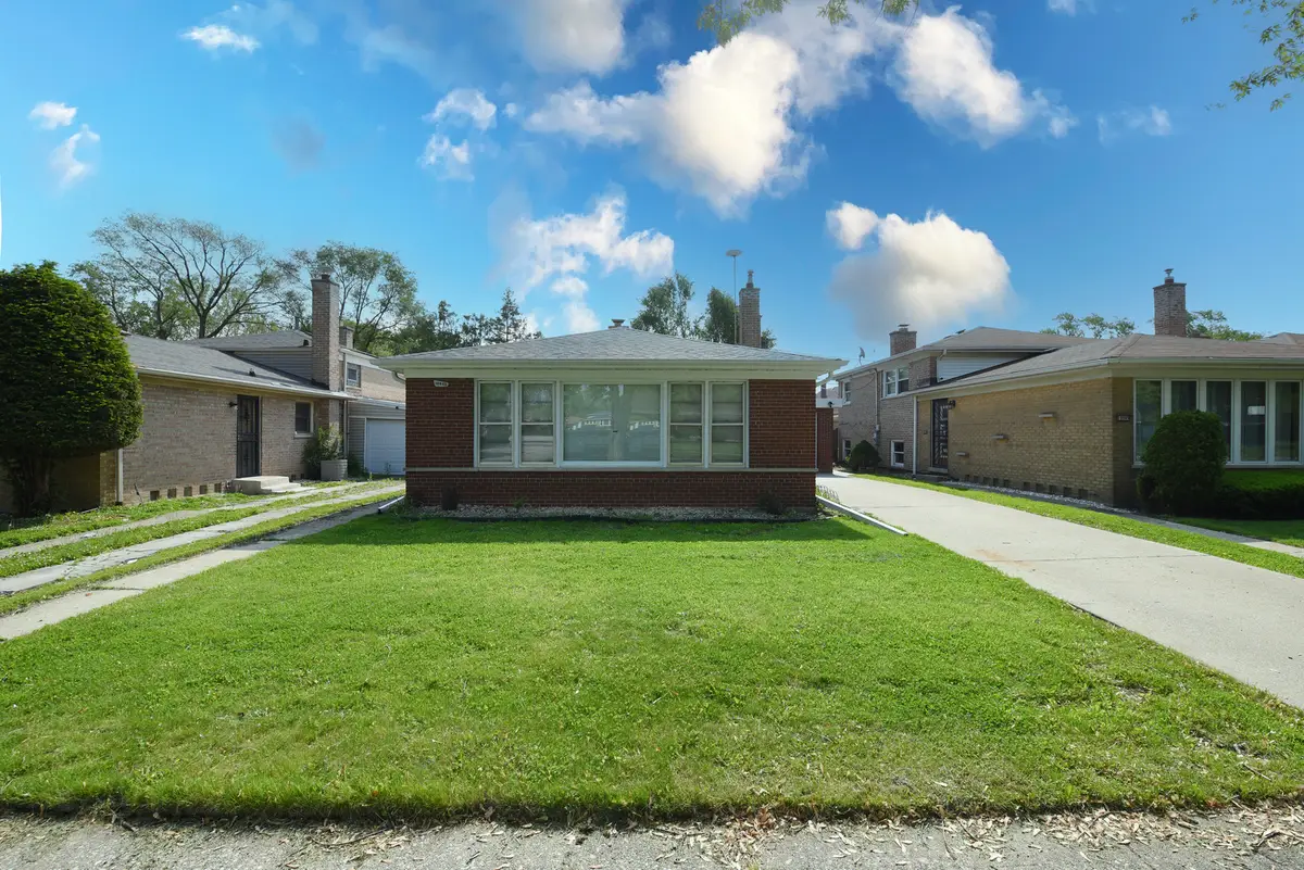 10945 S Lowe Avenue, Chicago, IL 60628 - #1