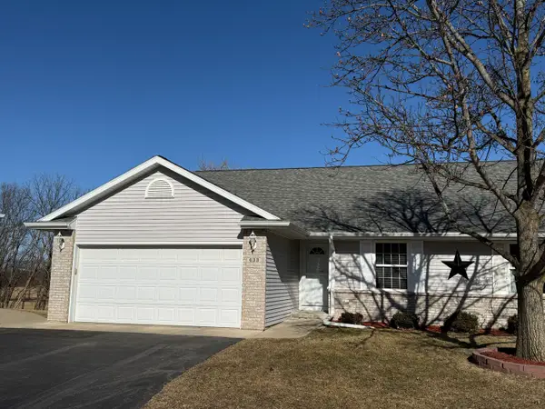 633 Park View Street #633, Pecatonica, IL 61063