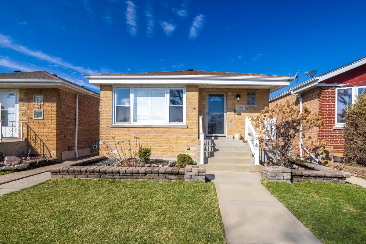 5806 S Menard Avenue, Chicago, IL 60638 - #1