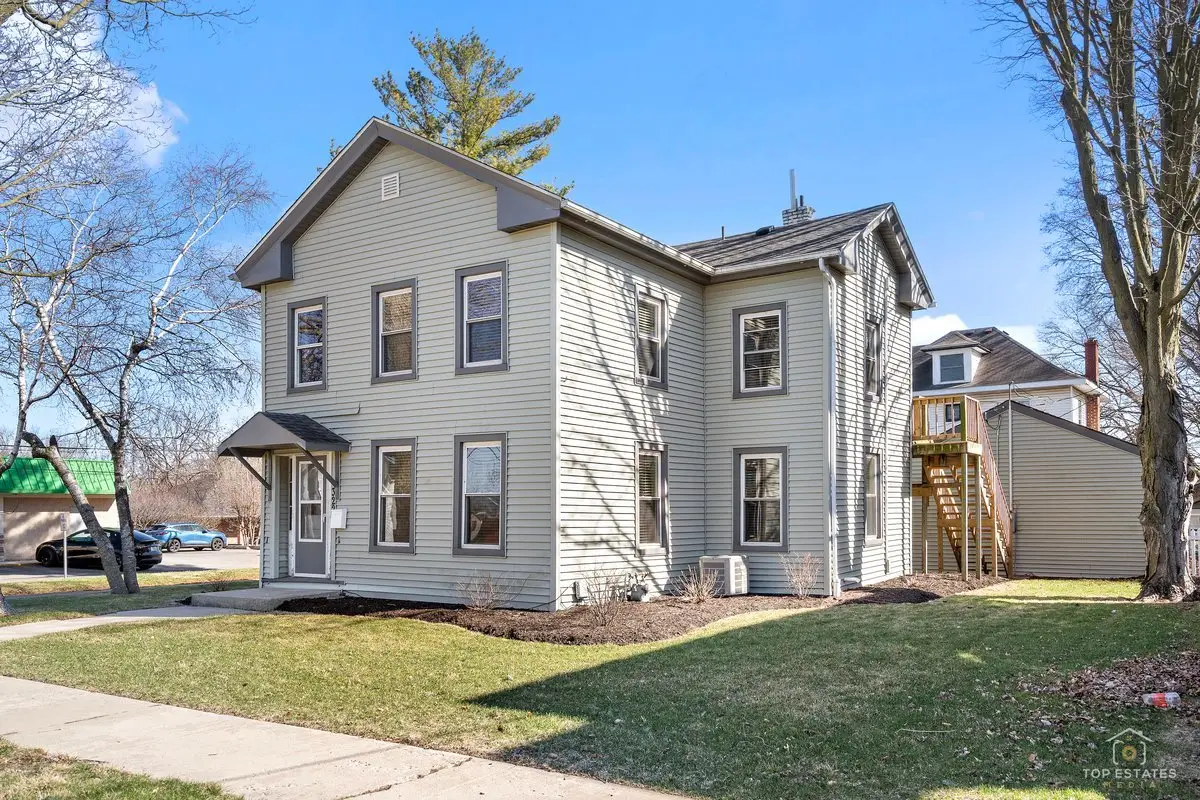 322 E Church Street, Sandwich, IL 60548 - #1