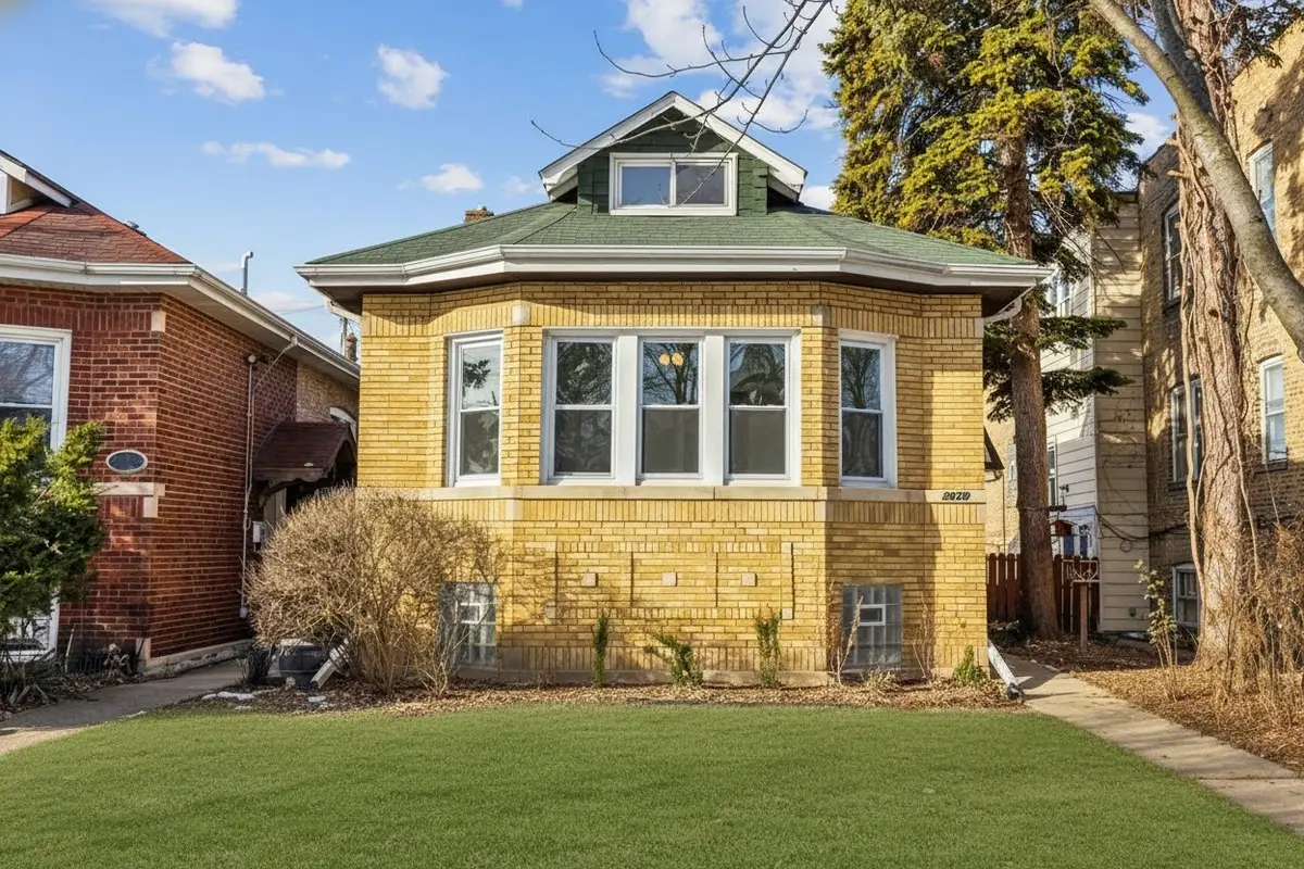 2820 N Sayre Avenue, Chicago, IL 60634 - #1