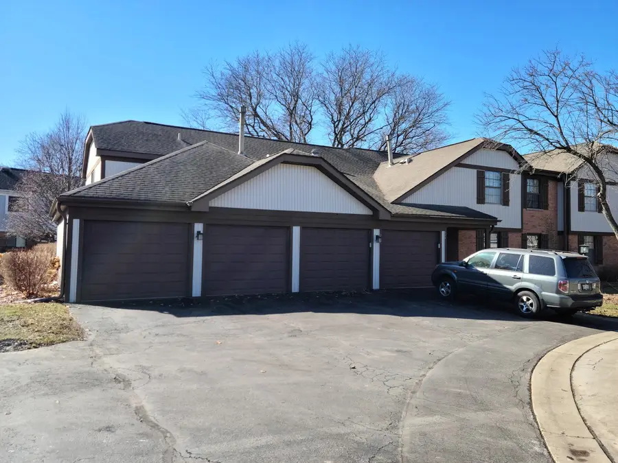 274 Buckingham Court #D1, Schaumburg, IL 60193 - #2