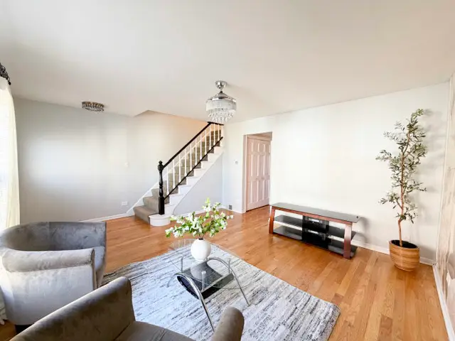 408 N Kennicott Avenue N, Arlington Heights, IL 60005 - #3