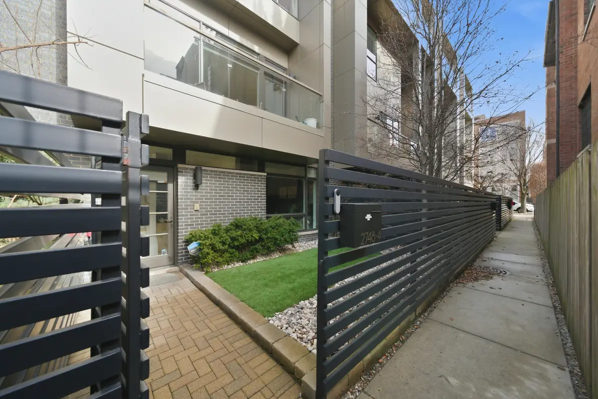 2748 N Lakewood Avenue #4, Chicago, IL 60614 - #1