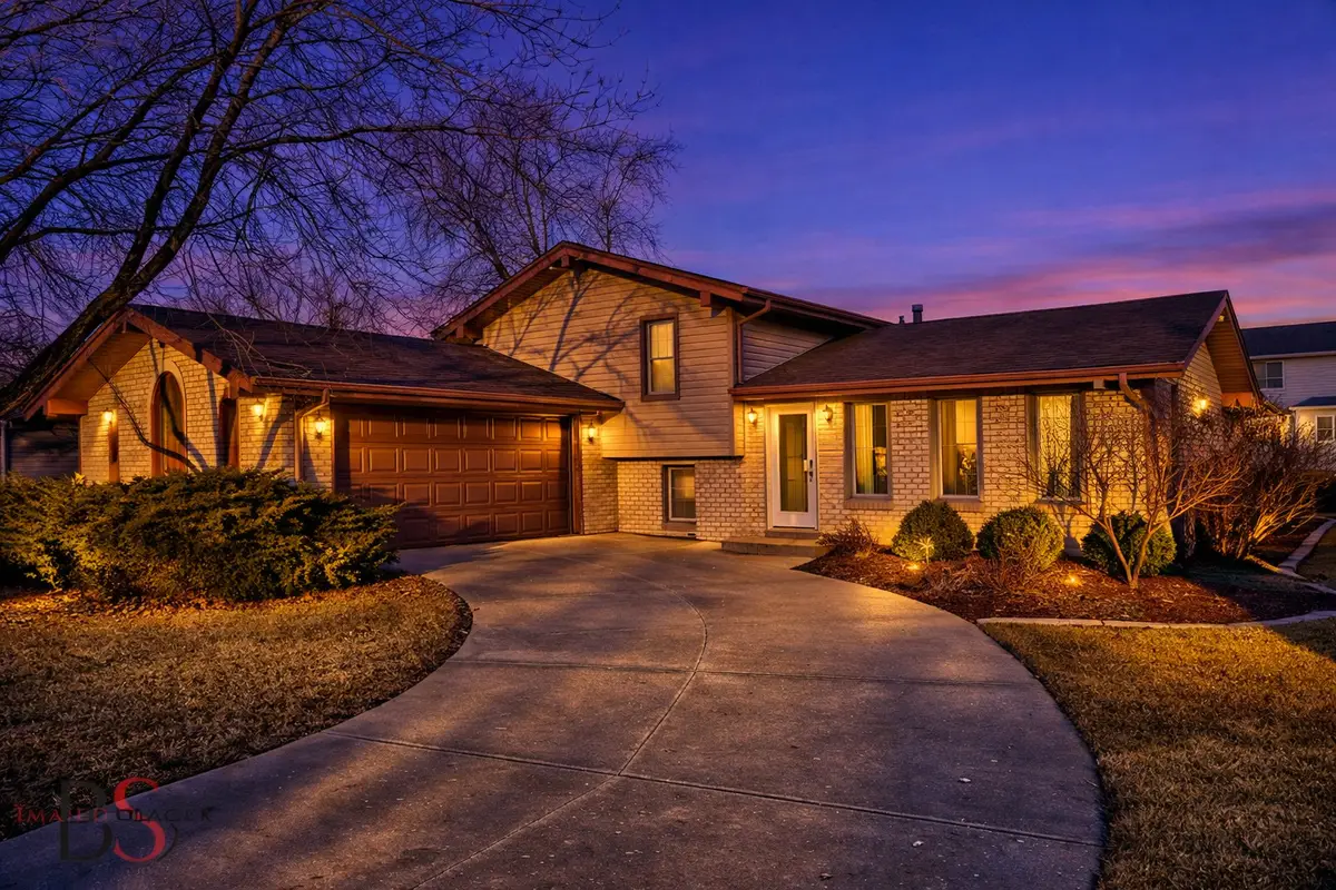 2704 Cherie Lane, Ottawa, IL 61350 - #1