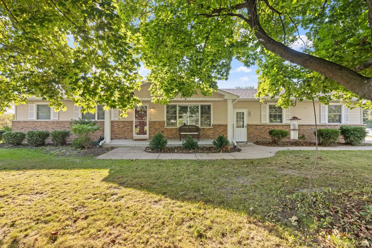 3 Poplar Road, Yorkville, IL 60560 - #1